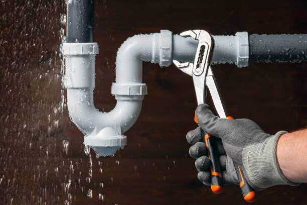 Professional Emergency Plumber technician working in Gray, PA